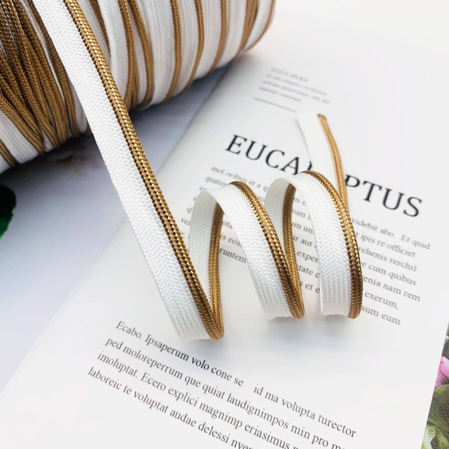 Cinta adhesiva de seda brillante de 1 cm, 41 colores, con borde incrustado, para decoración de hogar, textiles, accesorios de ropa, 3847