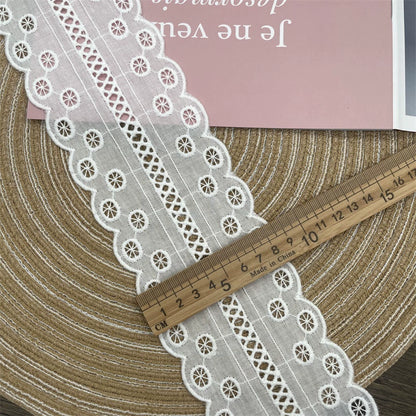 3792 Exquisita y asequible falda bordada de algodón blanco, encaje, cortinas hechas a mano, accesorios de ropa, materiales de costura.