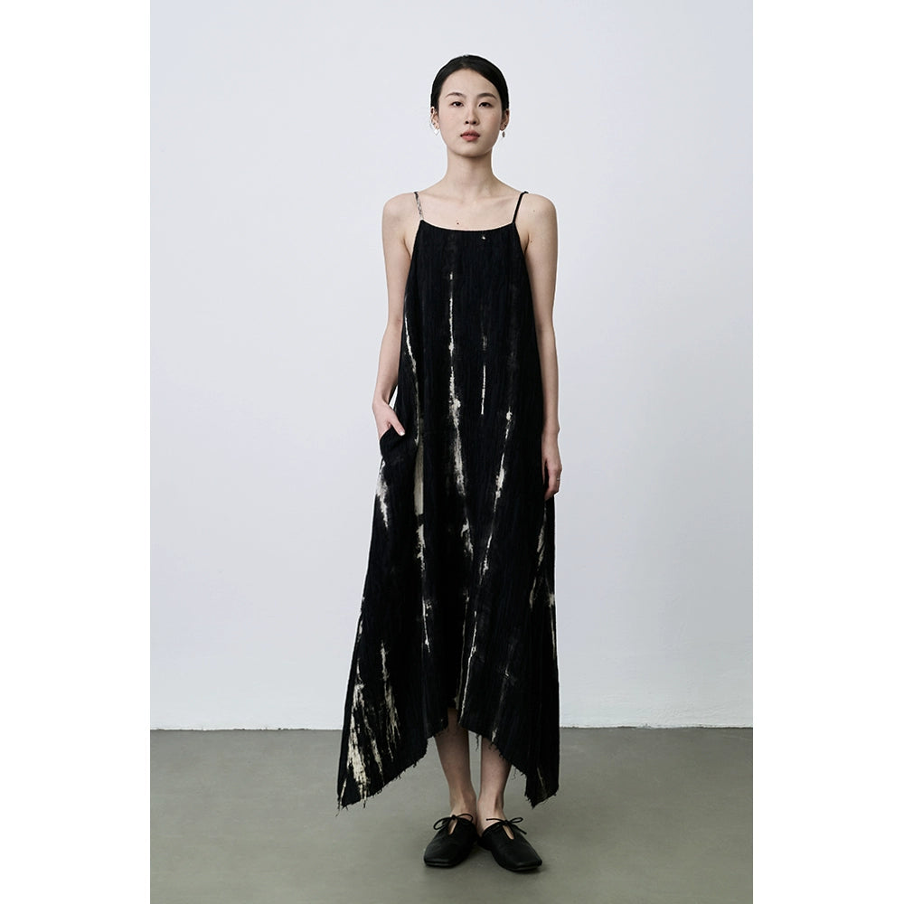 Vestido con tirantes de mezcla de lino y algodón de primera calidad en color negro de CAREMIND, vestido largo con falda tipo paraguas con péndulo grande irregular 