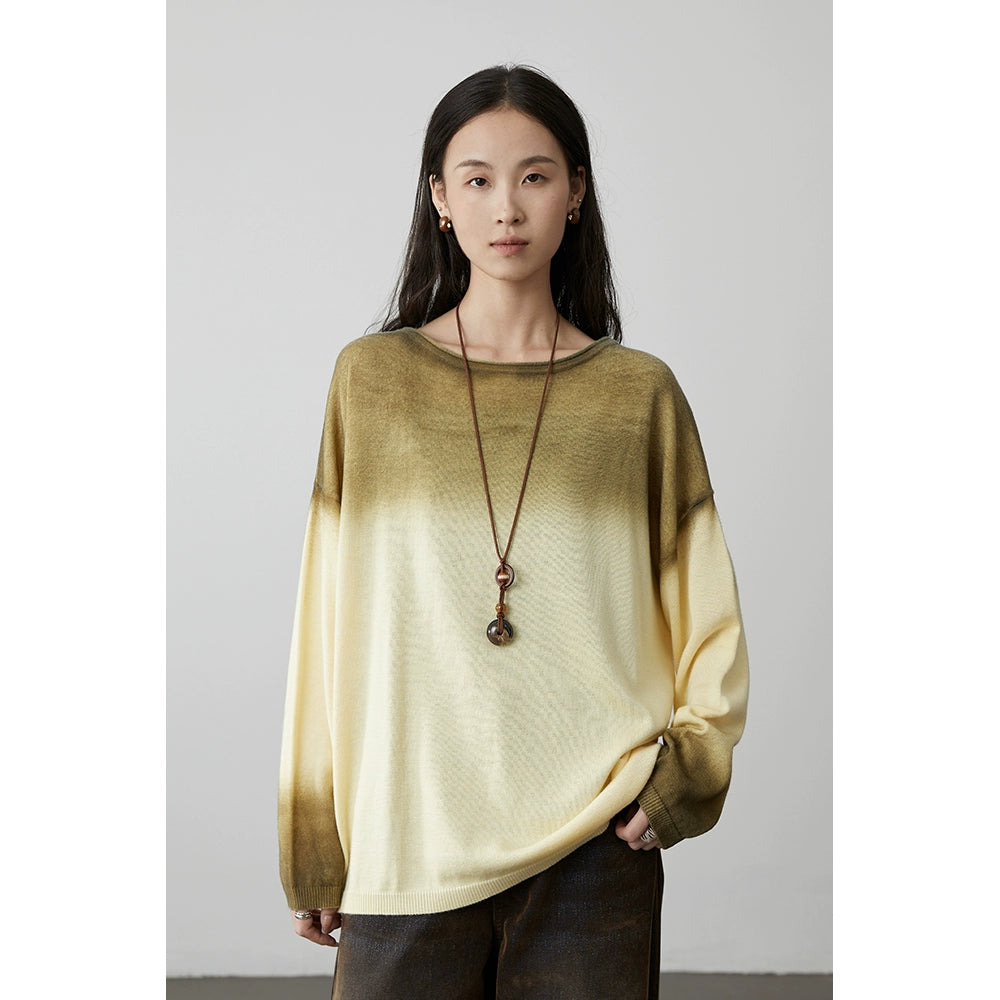 [Firmament] Suéter holgado y suave con diseño de inyección de tinta de cuatro colores con cambio gradual de CAREMIND para mujer 