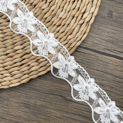 3815 Exquisito encaje blanco soluble en agua, malla bordada, accesorios de encaje bilateral, materiales hechos a mano para bricolaje, cinturón de encaje decorativo