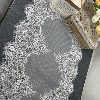3740 Largeur 55 cm Haute Qualité Maille Fleur Unilatérale Cils Dentelle Mariage Châle Épissage Vêtements Accessoires