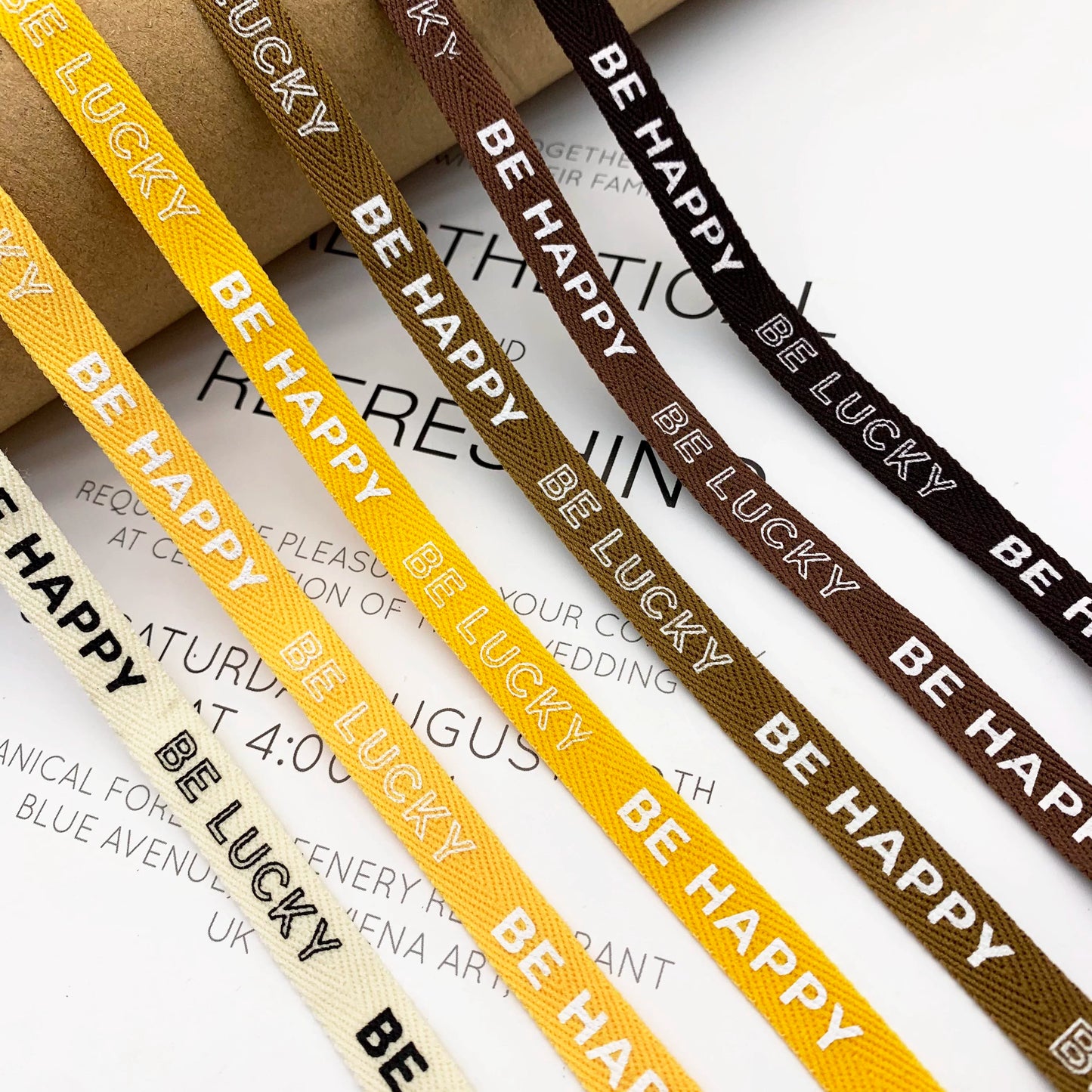 3875 Spot 1 cm tira de ribete con estampado de letras en espiga de colores para accesorios, correa de cuello trasero, tira lateral para ropa