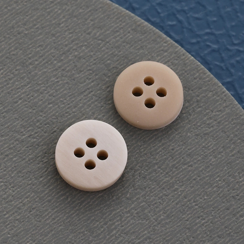 3353★  Shirt buttons white round clothes buttons resin matte shirt buttons men's and women's shirts pattern small buttons