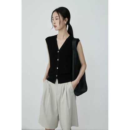 [Summer Partner] CAREMIND four-color sleeveless V-neck breathable knitted vest, thin outer wear vest