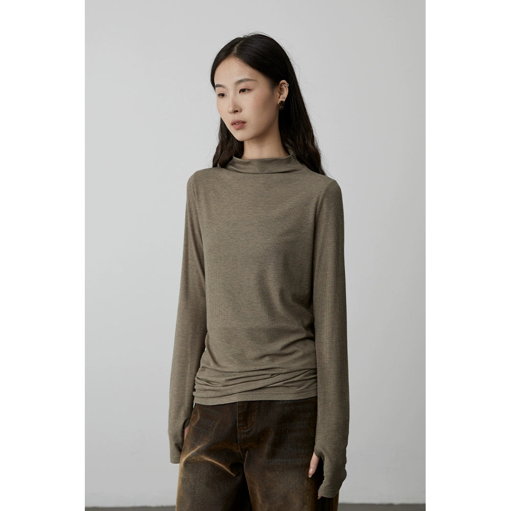 [Selección de corazón cómodo] Camisa clásica de cuatro colores con parte inferior de tencel fino de CAREMIND, top apilado de cuello semialto y corte entallado 