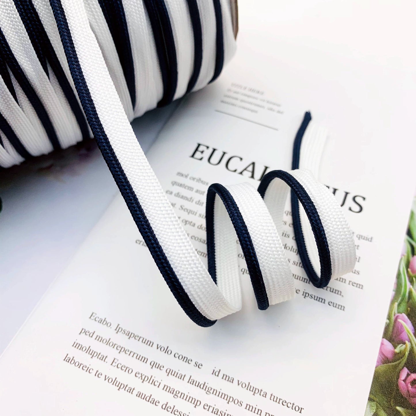 Cinta adhesiva de seda brillante de 1 cm, 41 colores, con borde incrustado, para decoración de hogar, textiles, accesorios de ropa, 3847