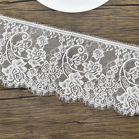 3741 Ancho 17CM Hilo prensado Pestañas Encaje Accesorios DIY Hecho a mano Cortina Ropa Falda Tela de boda