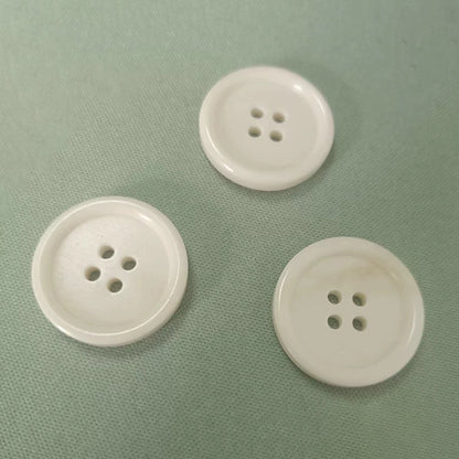 3384★  White round edge four-eye beef bone buckle versatile suit high-end buttons retro coat wind sweater cardigan button accessories