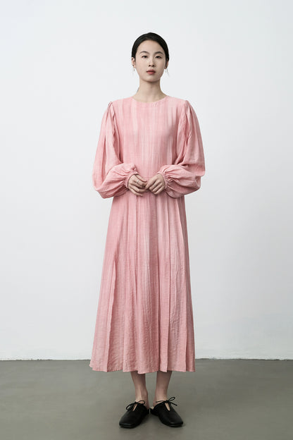 CAREMIND Elegante vestido blanco rosa melocotón único Otoño 2024 Nuevo vestido suelto de lino para viajes de vacaciones 