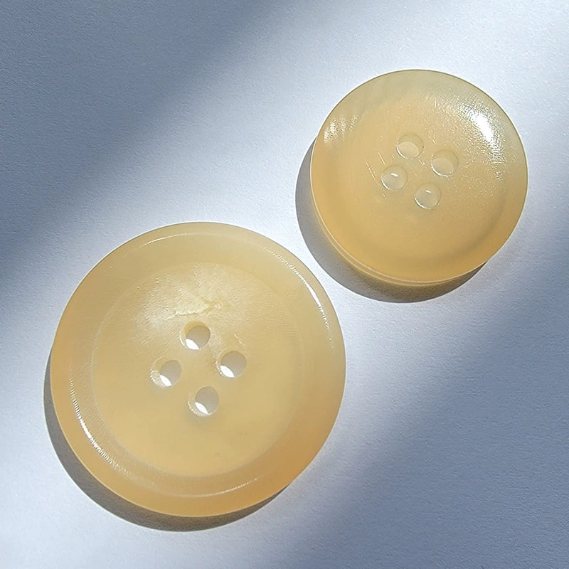 3460★ Botón natural de cuerno de búfalo para hombre, traje, pantalón, abrigo, chaqueta, botón redondo, versátil, beige, retro para mujer