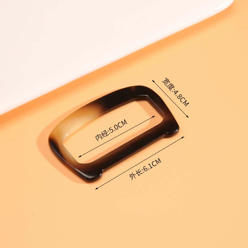 3273★  Resin horns, horns, Japanese buttons, women's coats, trench coats, belts, three-gear mouth buttons, buttons, decorative clothes buttons