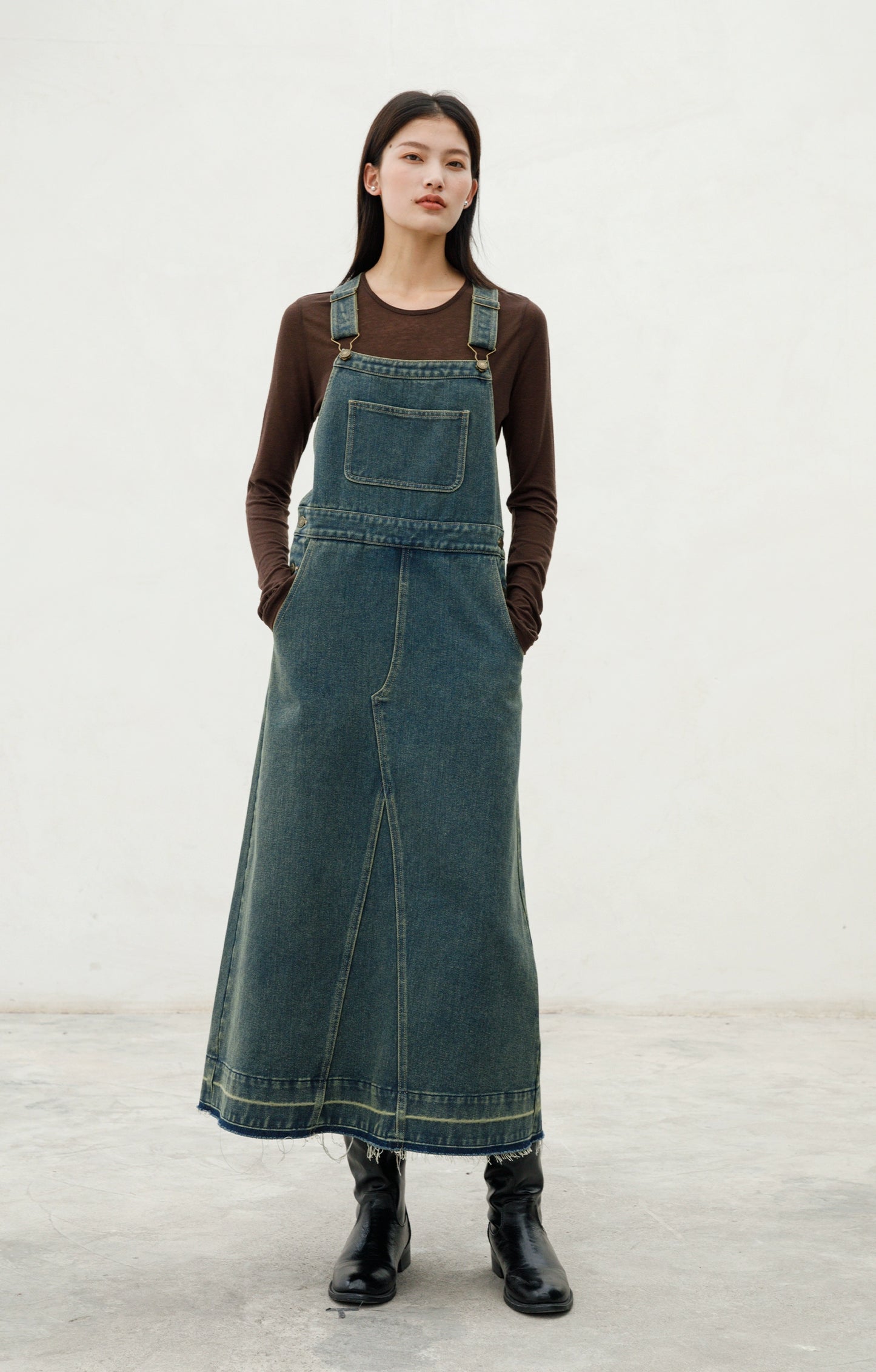 [Offre spéciale à durée limitée] Jupe à bretelles en jean rétro au design original, nouvelle jupe fine à extrémités fendues, petite, moyenne et longue
