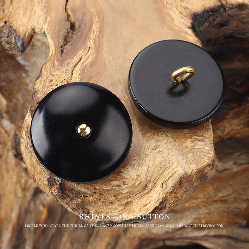 3317★ Botones redondos de alta gama Gabardina de ropa grande versátil Botón de fruta Suéter de bebé Botones pequeños negros