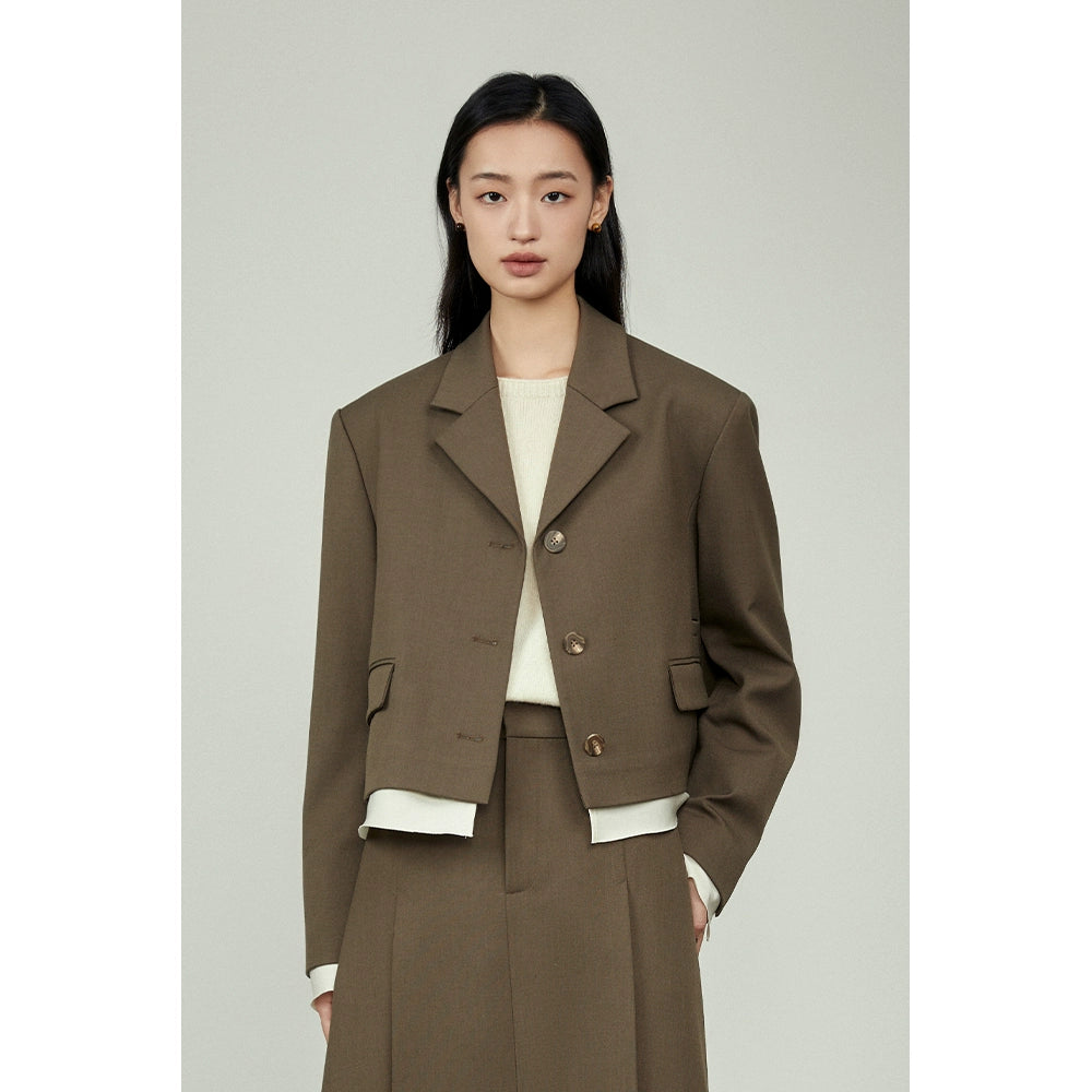 [Offre spéciale à durée limitée] Costume de banlieue à épissure de couleur contrastée, veste courte de costume + jupe en un mot, un ensemble complet de vêtements de printemps.