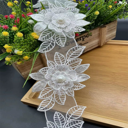 3660★ Accesorios de encaje de organza con flores de cuentas blancas hechos a mano DIY falda decoración de ropa bordado pegatina de corazón