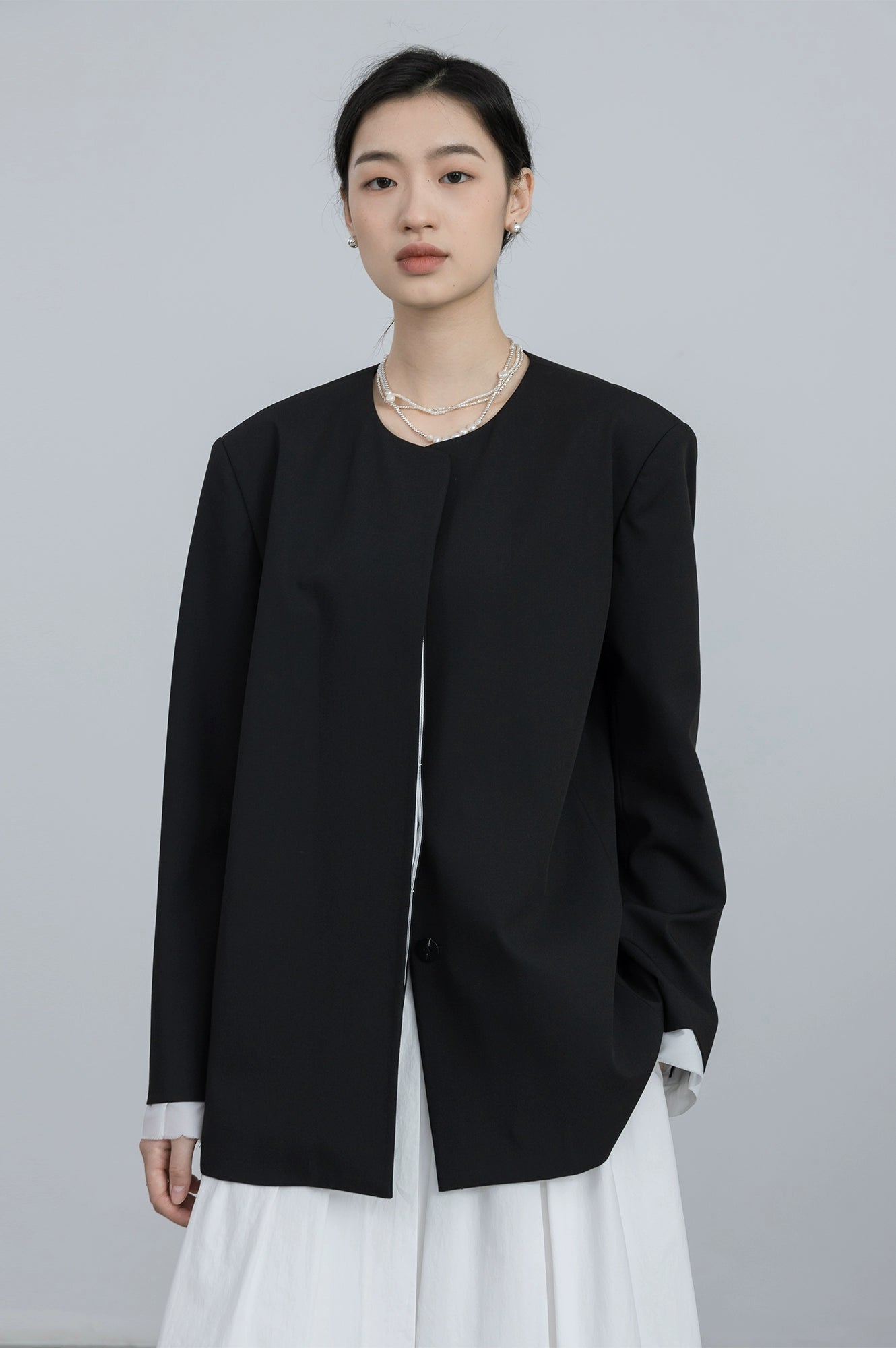 [Special price] CAREMIND original design, black collarless suit design sense jacket women