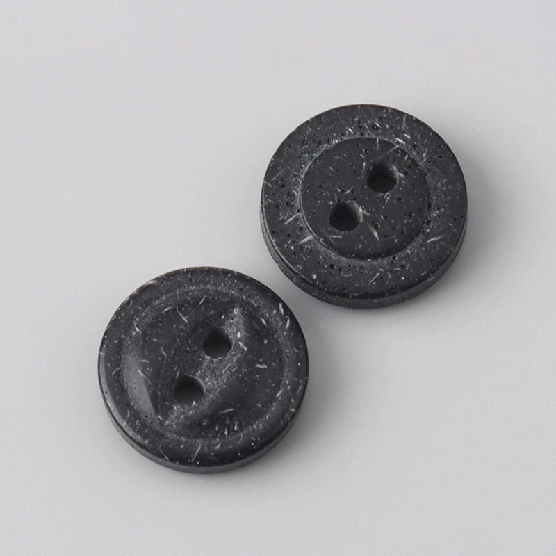 3379★  Versatile men's and women's shirts with buttons High-end POLO shirts Cardigan four-eye two-eye round small buttons Resin shirt buttons