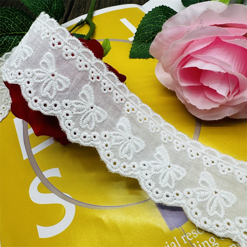 3799 Exquisito lazo de algodón blanco bordado para llevar, encaje artesanal, decoración de borde de falda de ropa Lolita