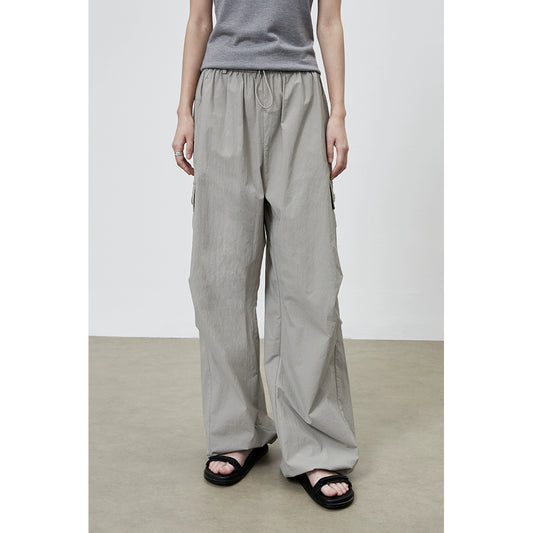 [Mono de montaña] Pantalones de pierna ancha de herramientas grises CAREMIND, pantalones de paracaidista finos y rectos de secado rápido para mujer 