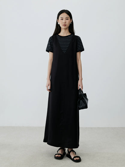 [Vistazo elegante] Vestido tipo chaleco de tencel premium negro CAREMIND, falda apilada sin mangas con cuello en V para otoño 