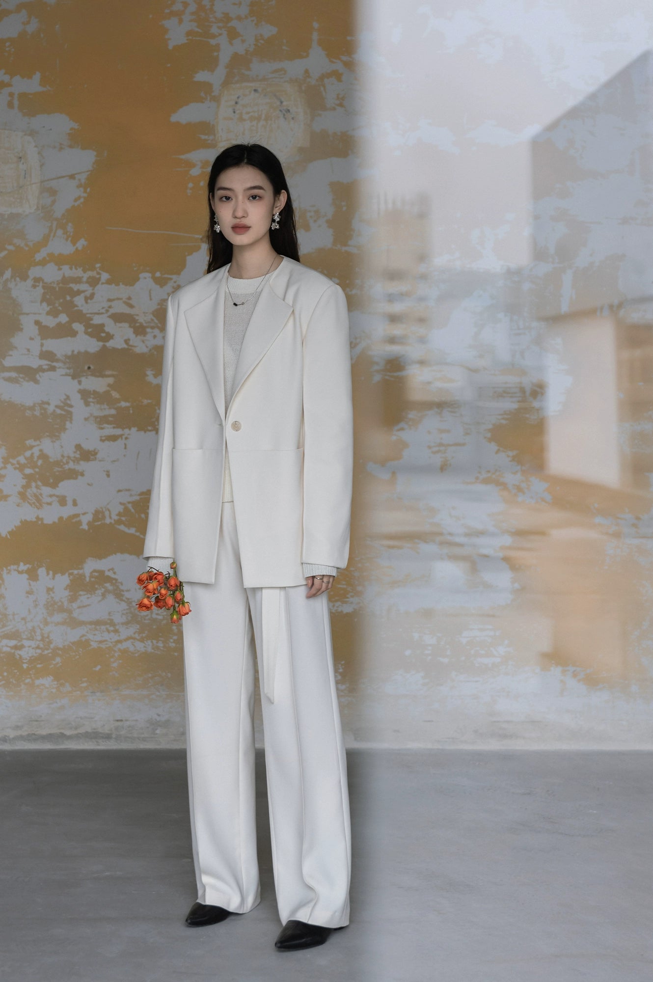 Pantalones rectos premium para mujer con silueta de traje beige CAREMIND 24SS [minimalista en forma de H] 