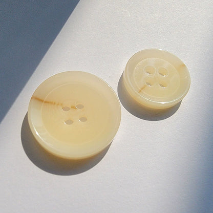 3299★ Boutons de costume à quatre œillets beige kaki clair, boutons de manteau en résine, boutons de manteau de vêtements