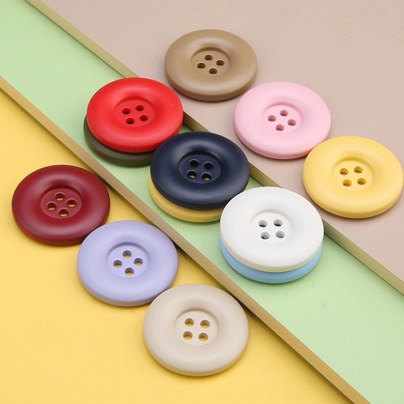3312★  High-end exquisite resin buttons fashion woolen coat coat trench coat four-eye buttons clothes west decorative buttons