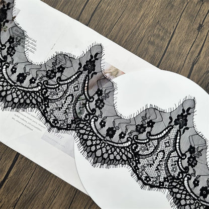 3764 Ancho 20cm Pestañas irregulares Encaje DIY Cortina Ropa Falda Velo de boda Accesorios de empalme