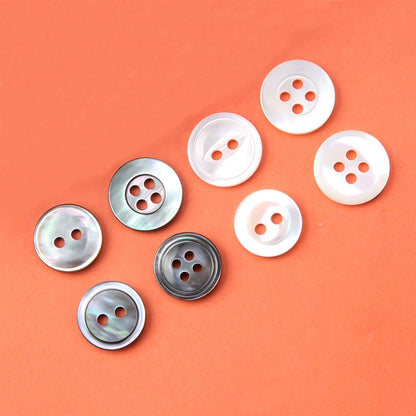 3347★  Shirt buttons women's and men's chiffon shirt buttons clothes versatile round shell buttons four-eye black and white cardigan small