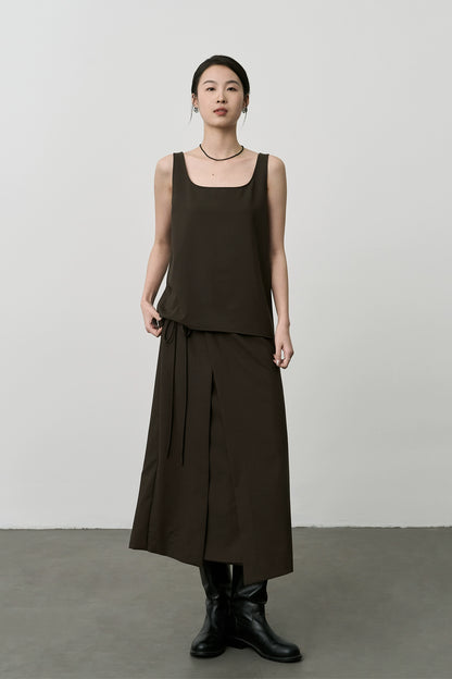 Conjunto de dos piezas con chaleco y cuello cuadrado estilo Yamamoto de CAREMIND, falda irregular 