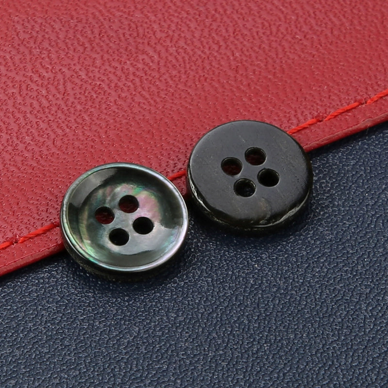 3347★  Shirt buttons women's and men's chiffon shirt buttons clothes versatile round shell buttons four-eye black and white cardigan small