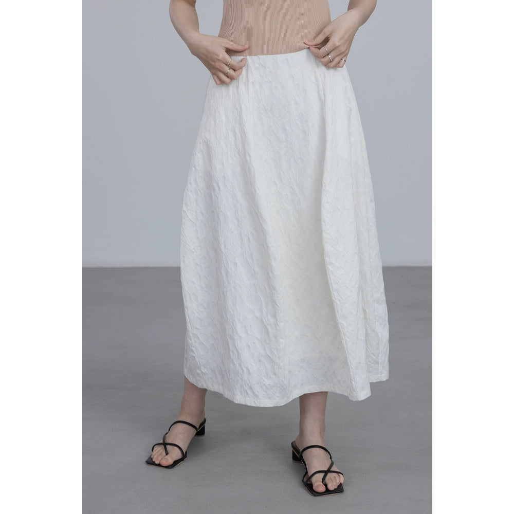 [Oferta por tiempo limitado] Conjunto de dos piezas de camiseta de manga corta con cuello redondo y falda de cintura alta con textura tridimensional en jacquard 