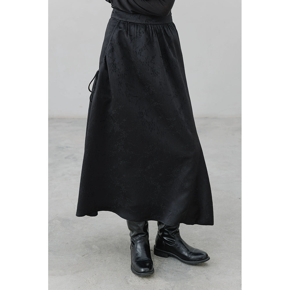 CAREMIND [Crepúsculo] Falda nueva original Falda de textura jacquard de industria pesada Falda de viaje para mujer 