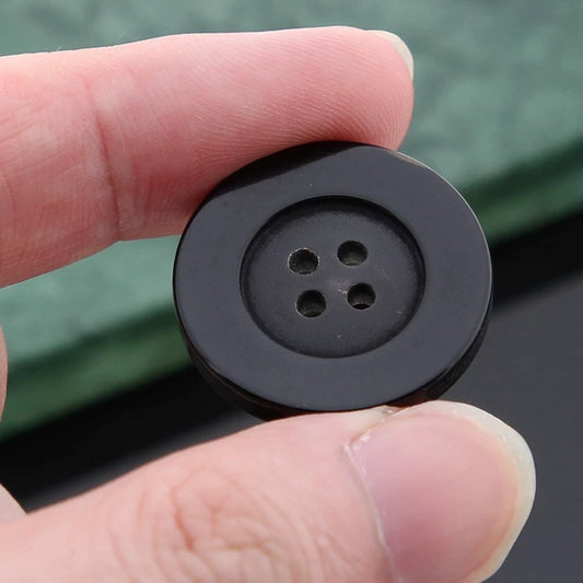 3417★  Real horn buttons clothes decorative buttons men and women trench coat coat sweater jacket top suit pants four-eye buttons