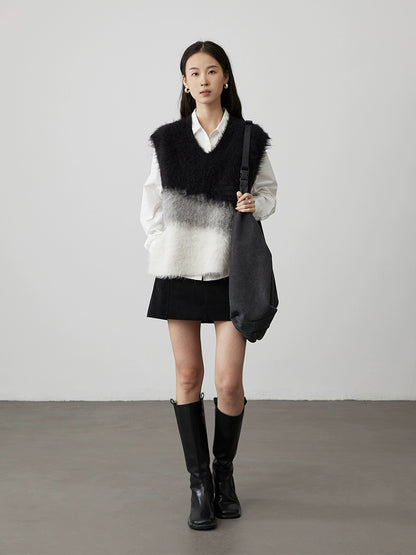 Falda pequeña de cuero con textura moderna urbana de dos colores café negro de CAREMIND, falda corta de PU con diseño anti-luz, falda con palabra A 