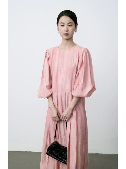 CAREMIND Elegante vestido blanco rosa melocotón único Otoño 2024 Nuevo vestido suelto de lino para viajes de vacaciones 