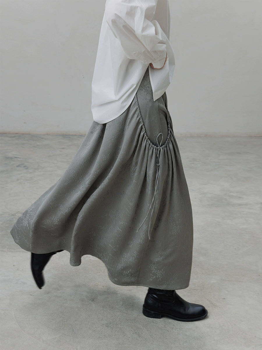 CAREMIND [Crepúsculo] Falda nueva original Falda de textura jacquard de industria pesada Falda de viaje para mujer 