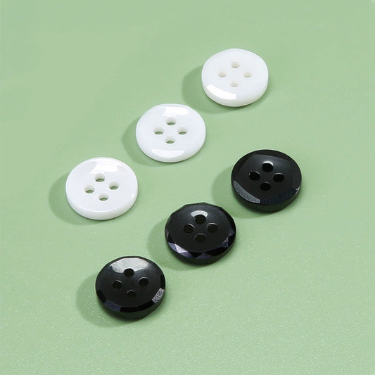 3382★  Round four-eye ceramic button men's and women's shirts knitted sweaters high-end small buttons children's clothes button versatile accessories