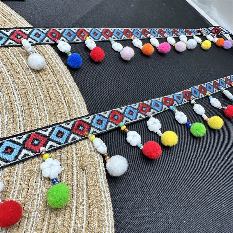 3718 Exquisita cortina de cuentas colgantes de estilo étnico con pequeñas bolas de pelo de color flor de ciruelo, accesorios de ropa para cortinas DIY de encaje