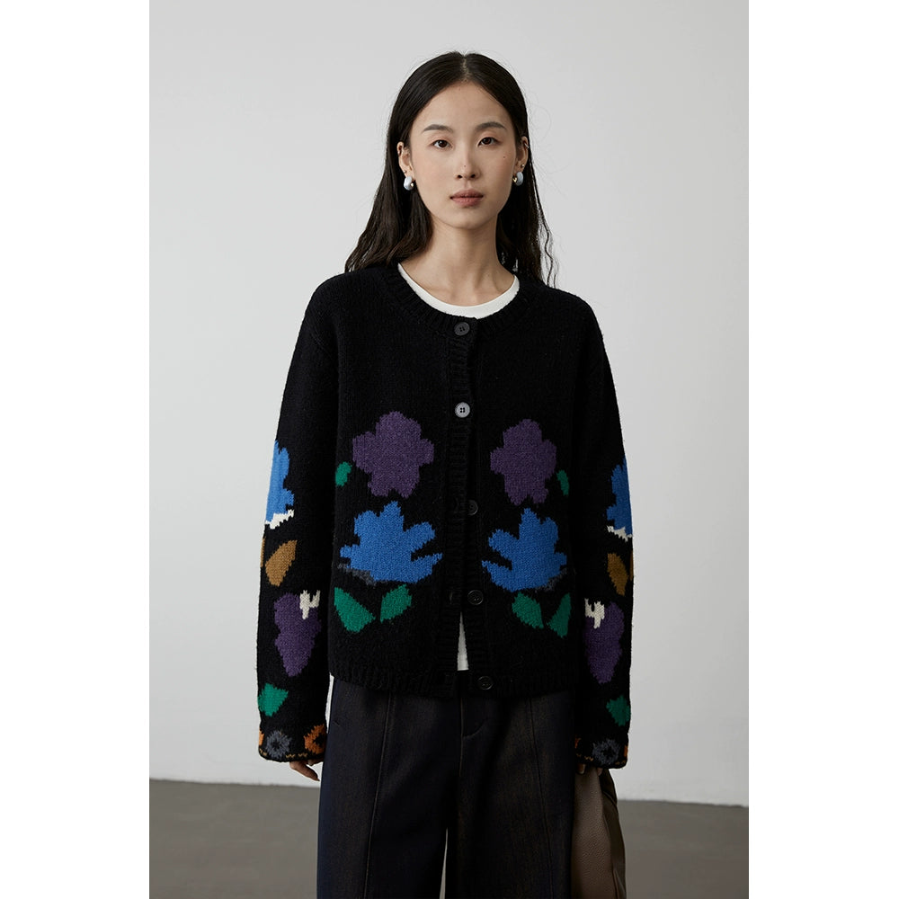 [Suéter de jardín] Chaqueta tipo cárdigan con cuello redondo y flores de colores de CAREMIND, top de punto clásico de otoño 