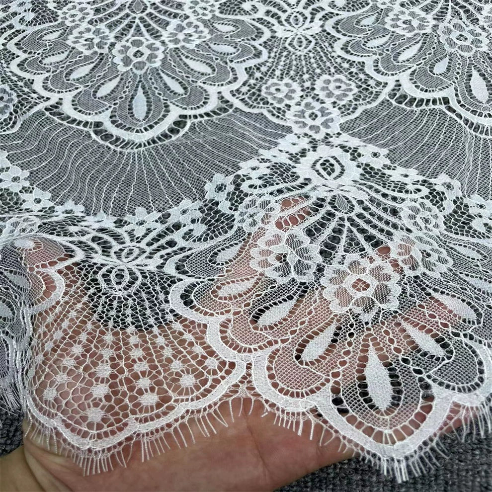 3770 Trois mètres de long et 45 cm de large cils bord de barbe dentelle tissu en dentelle vêtements bricolage jupe manches accessoires d'épissure