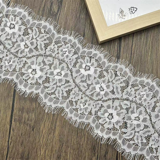 3771 Precio de tres metros, exquisita tela de encaje de pestañas con borde de barba de exportación, tela decorativa para empalme de velo de ropa DIY