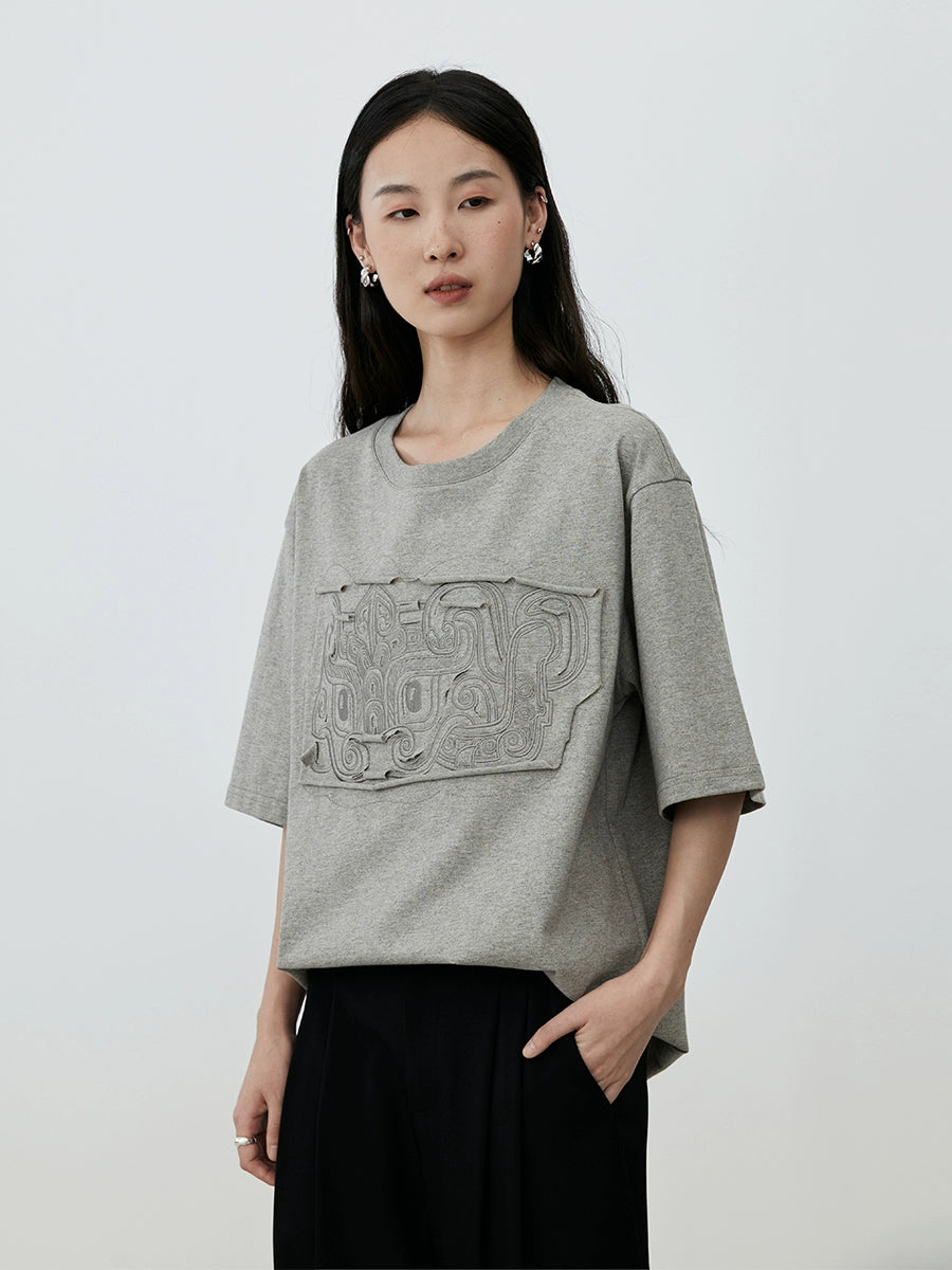 [Totem T-shirt] CAREMIND heavy industry embroidery three-dimensional gray short-sleeved casual half-sleeved salt T-shirt top