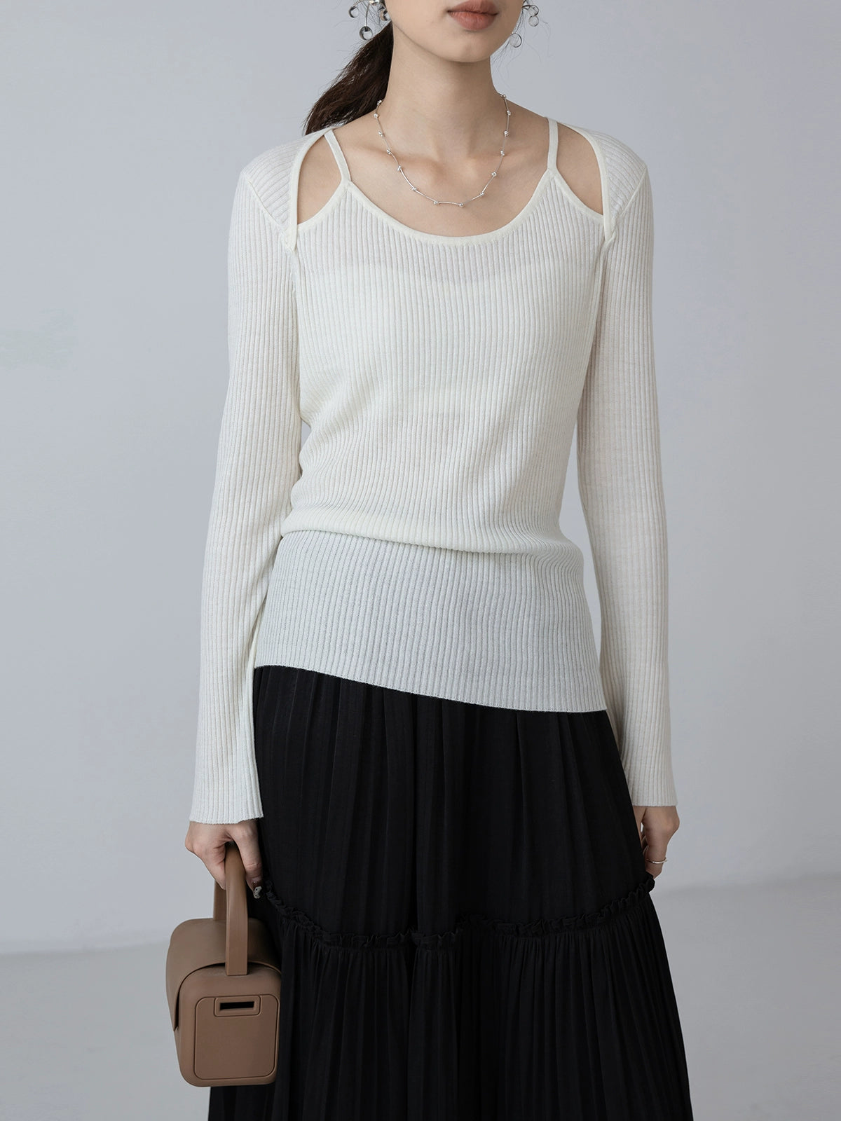 [Oferta por tiempo limitado] Suéter de punto con hombros descubiertos y curvado de primavera acogedor para mujer Premium Sense Saddle Spring Brown Upper 