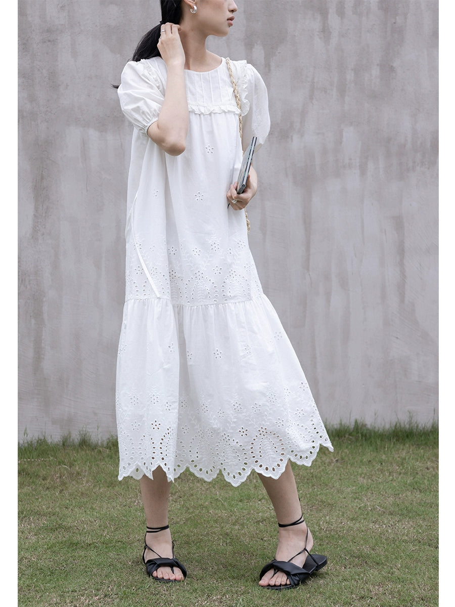 [Oferta especial por tiempo limitado] Vestido blanco romántico de jacquard francés hueco con mangas pequeñas de burbuja y vestido largo con capas de viento suave 