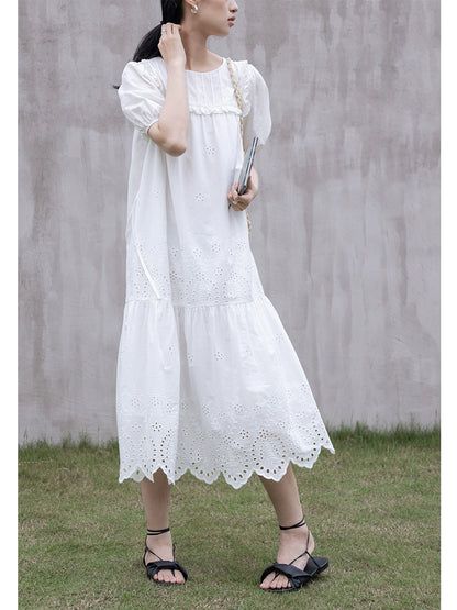 [Oferta especial por tiempo limitado] Vestido blanco romántico de jacquard francés hueco con mangas pequeñas de burbuja y vestido largo con capas de viento suave 