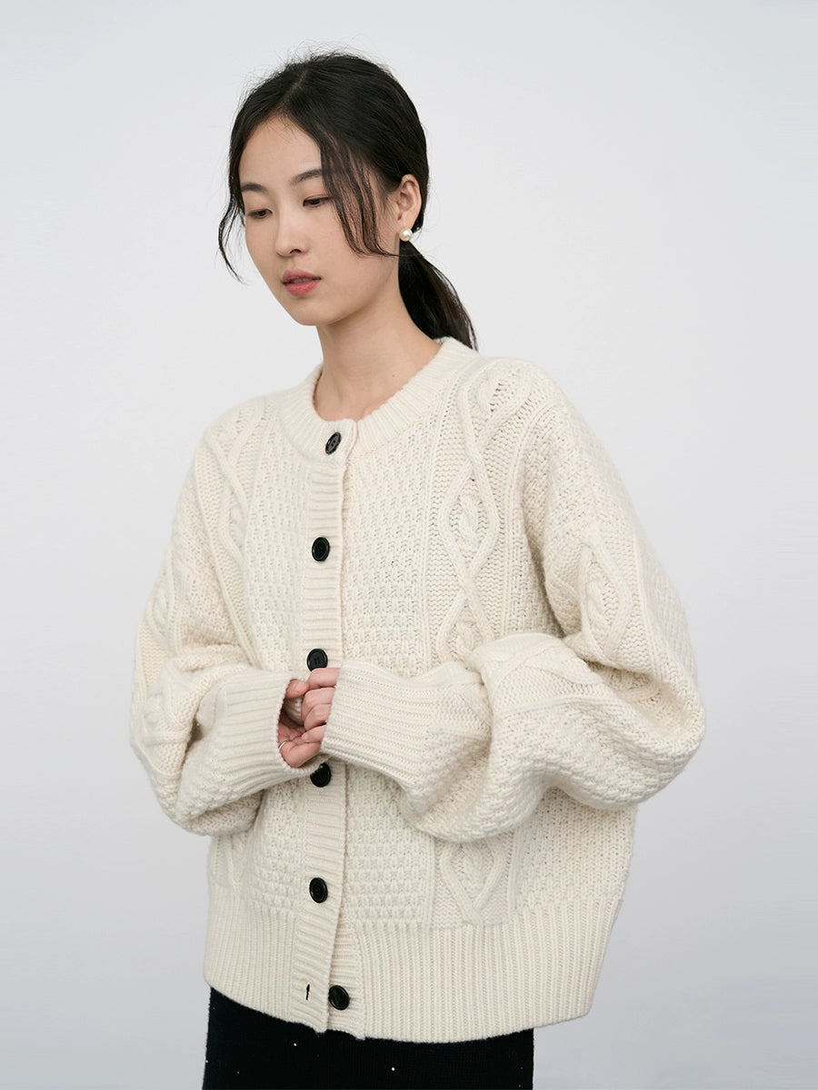 [Special Price] White pure wool twist cardigan jacket loose soft waxy sweater short thermal shirt