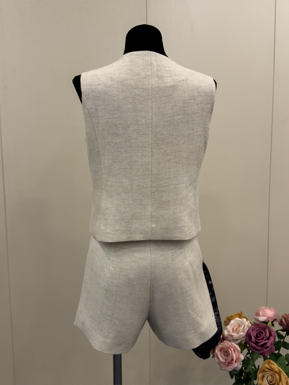 8026★  Lao Qian Fengyuan linen V-neck vest set femininity relaxation with silk scarf shorts two-piece set