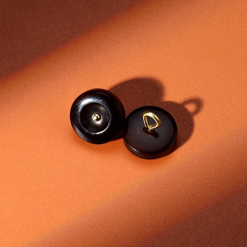 3327★  Natural real horn high-end buttons men's and women's fashion suit cuffs shirt shirt buttons black coffee small buttons